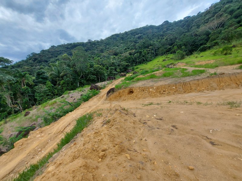 imóvel com 22000m² - Centro - Ubatuba