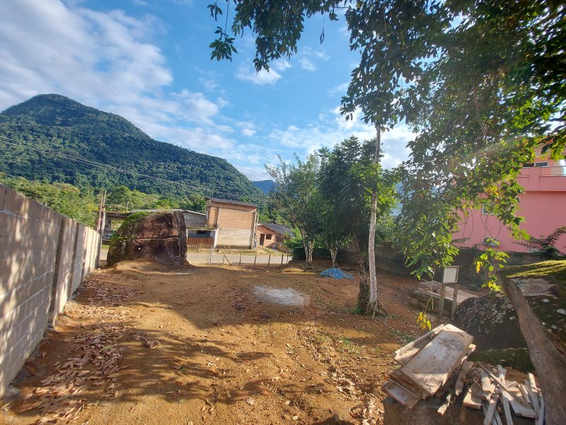 imóvel com 22000m² - Centro - Ubatuba