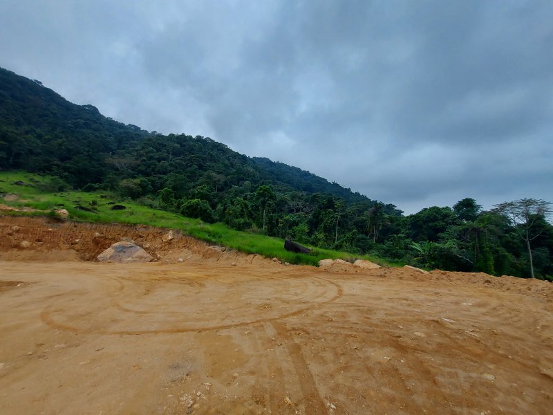 imóvel com 22000m² - Centro - Ubatuba