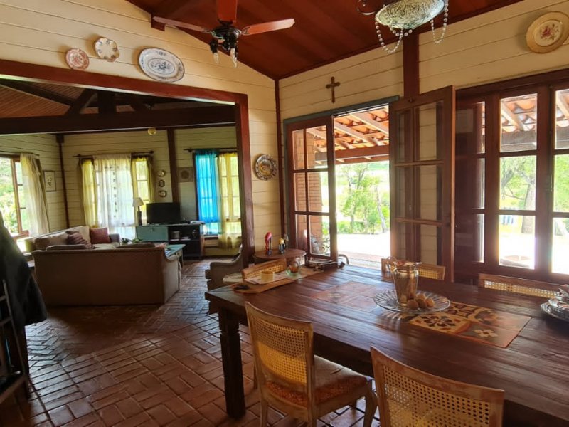 Casa à venda Centro com 316m² e 5 quartos por R$ 749.000 - 1622288719-whatsapp-image-2022-05-21-at-11.jpeg
