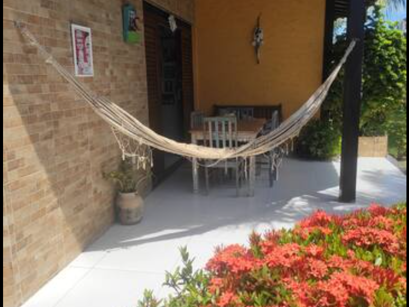 Casa de condomínio à venda Centro com 100m² e 3 quartos por R$ 380.000 - 496564361-bangalo2.png