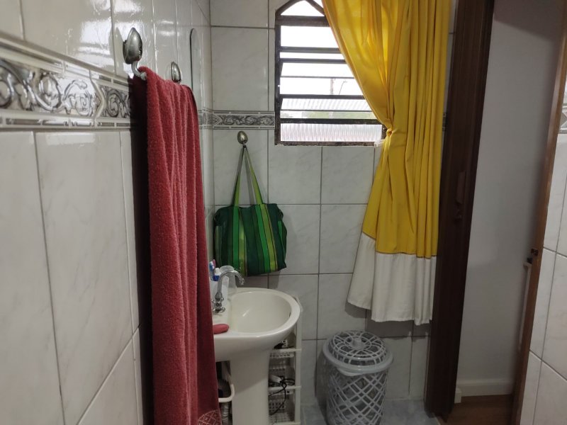 Casa à venda Jardim Ismenia com 240m² e 3 quartos por R$ 420.000 - 556277475-be2ebd40-61a2-49cd-97ee-8cd11bc3f4df.jpg