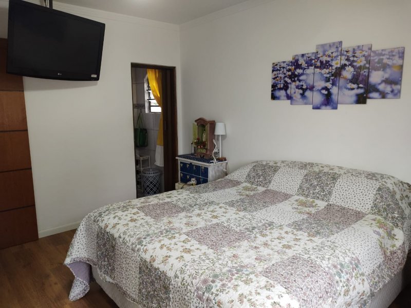 Casa à venda Jardim Ismenia com 240m² e 3 quartos por R$ 420.000 - 935292324-9178049c-15fb-4b94-bcdf-780dd5bd7840.jpg