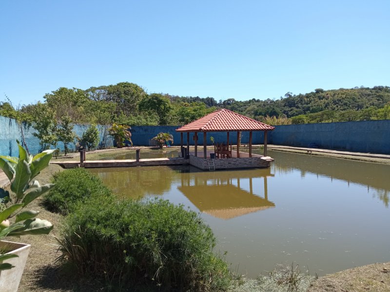 Sítio para alugar Jardim Estancia Brasil com 3000m² e 3 quartos por R$ 1.500 - 380365331-img-20201106-092617.jpg