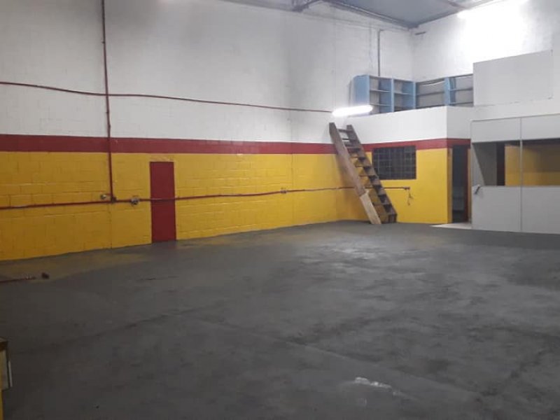 Comercial para alugar Jardim Maracana (Nova Veneza) com 299m² e 1 quarto por R$ 4.000 - 1799233203-8.jpg