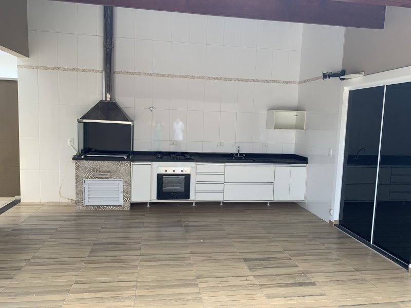 imóvel com 190m² - Cidade Jardim - Caraguatatuba
