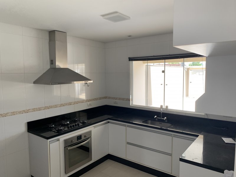 imóvel com 190m² - Cidade Jardim - Caraguatatuba