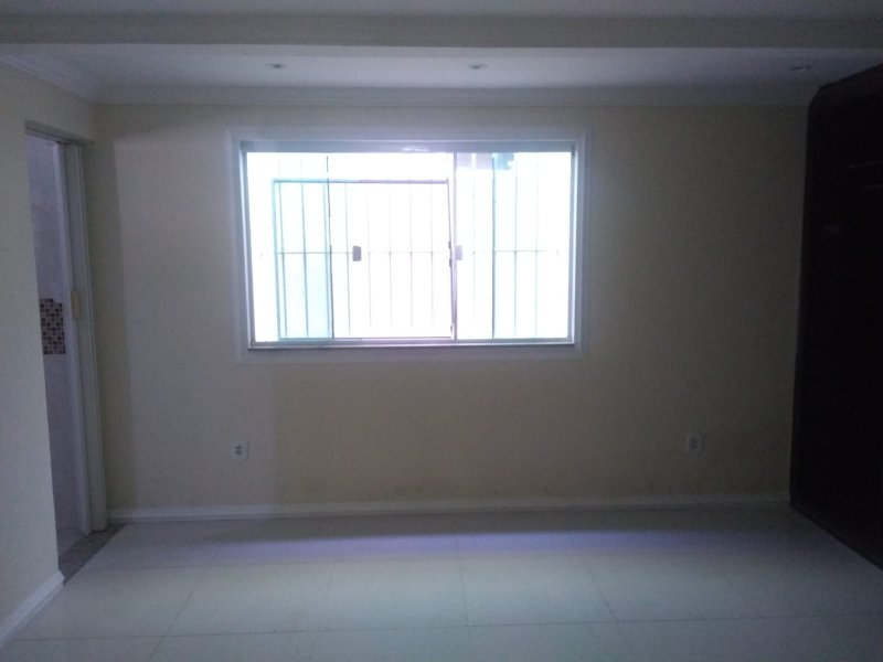 imóvel com 370m² - Extensão do Bosque - Rio das Ostras