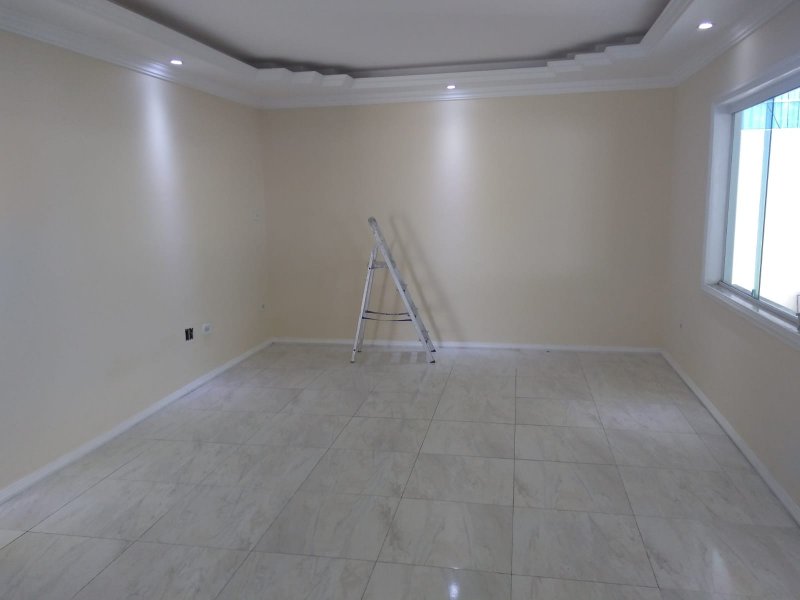 imóvel com 370m² - Extensão do Bosque - Rio das Ostras