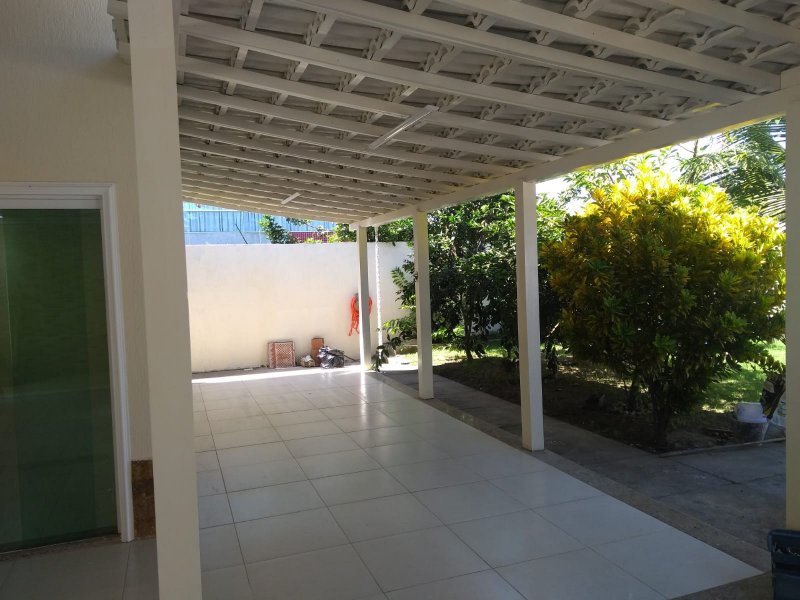 imóvel com 370m² - Extensão do Bosque - Rio das Ostras