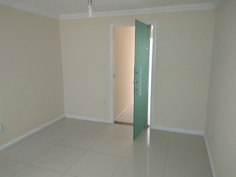 imóvel com 370m² - Extensão do Bosque - Rio das Ostras