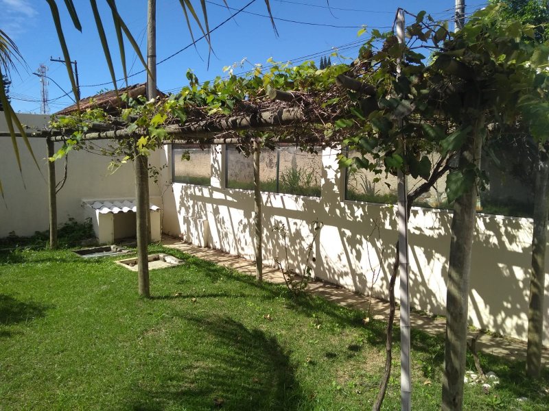 imóvel com 370m² - Extensão do Bosque - Rio das Ostras