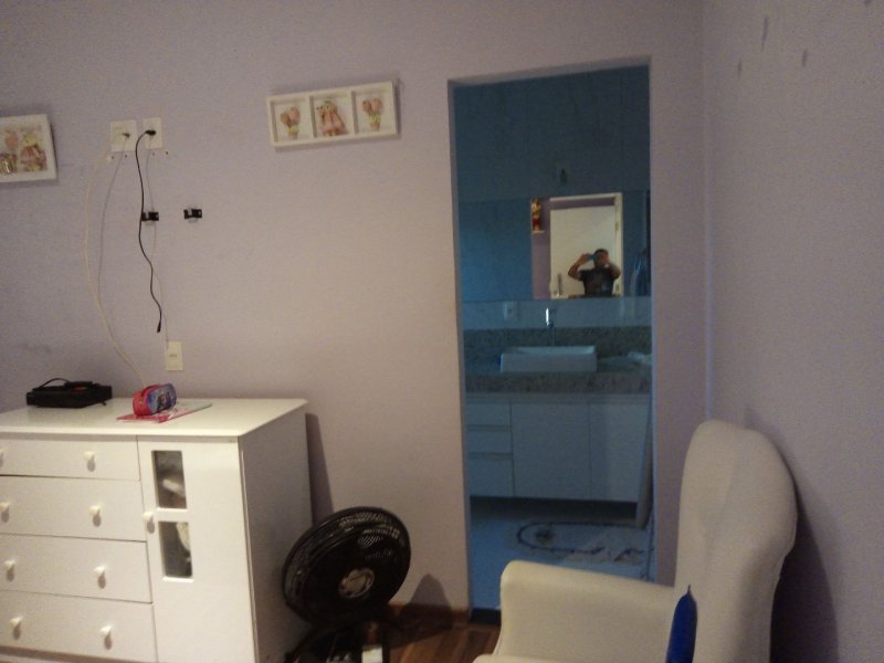 Casa de condomínio à venda Centro com 450m² e 8 quartos por R$ 1.250.000 - 1738312659-05e7d2de-e84f-4b34-9b9b-ade69e532355.jpg