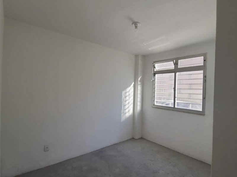 Apartamento à venda Coqueiros com 67m² e 2 quartos por R$ 450.000 - 973386732-003.jpeg