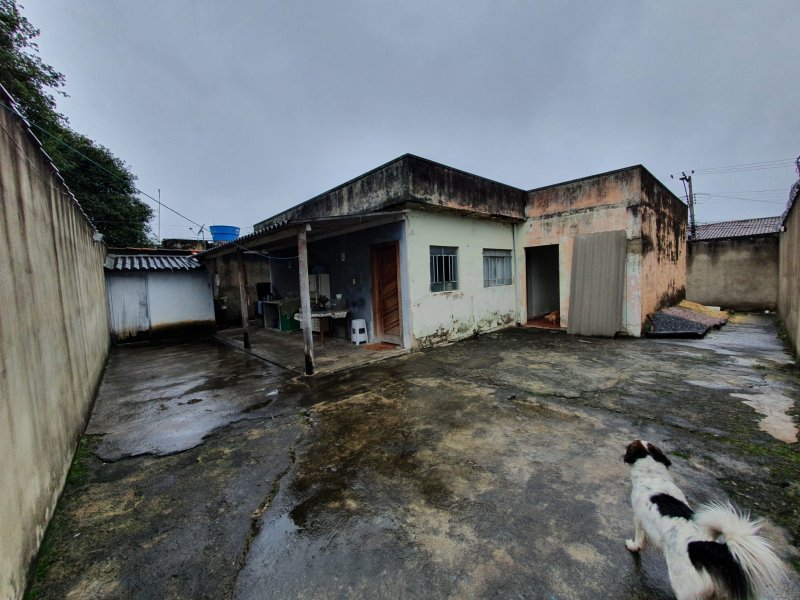 Casa à venda Santa Luzia com 220m² e 3 quartos por R$ 215.000 - 1217946236-20211207-070405.jpg