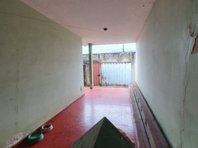 Casa à venda Santa Luzia com 220m² e 3 quartos por R$ 215.000 - 326443530-20211207-070624.jpg