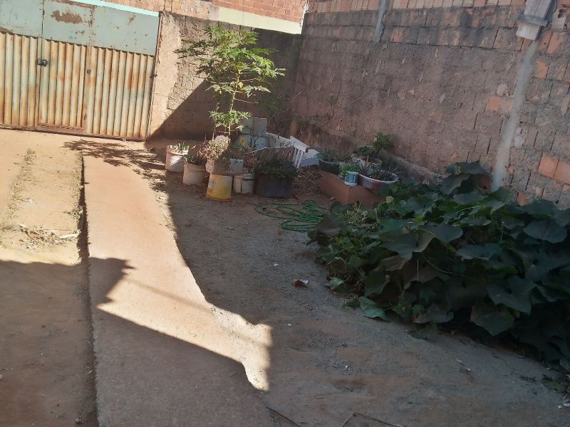Casa à venda Parque da Barragem com 58m² e 2 quartos por R$ 50.000 - 1684233277-85433989-8f3d-4046-aa15-2f09e1d79a2c.jpg