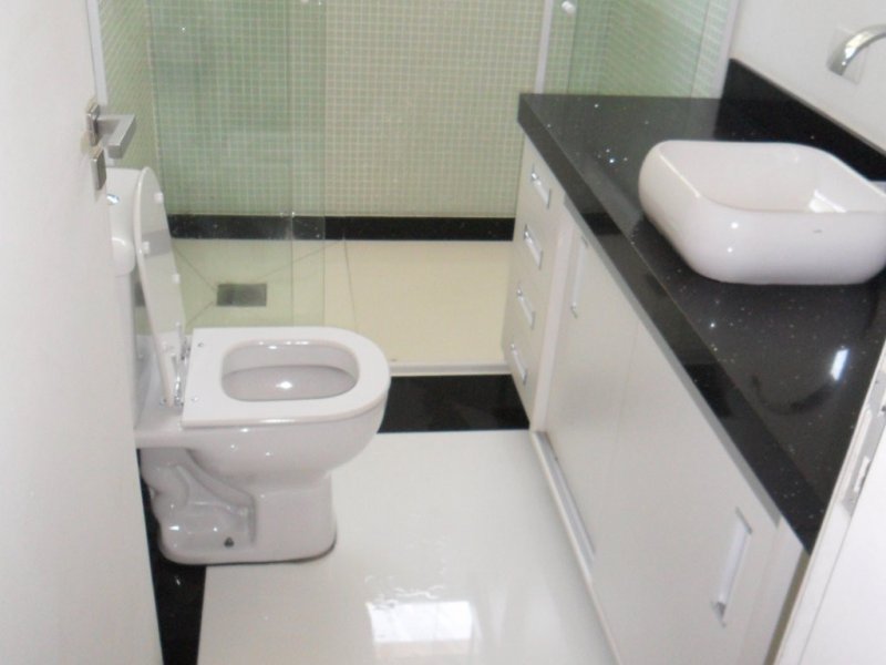 Apartamento à venda Parque São Jorge com 102m² e 3 quartos por R$ 580.000 - 657257220-41banheiro-fileminimizer.JPG