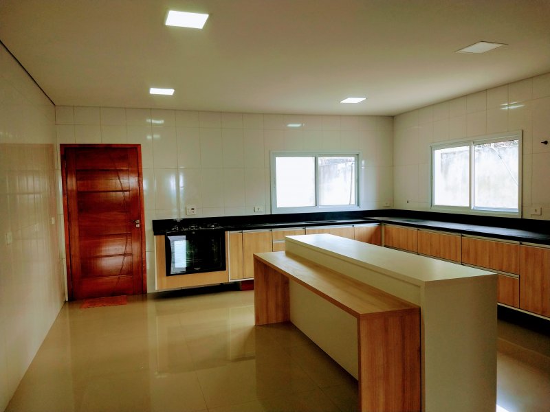 Casa de condomínio à venda Centro com 367m² e 3 quartos por R$ 750.000 - 2067598463-img-20201201-121208422.jpg