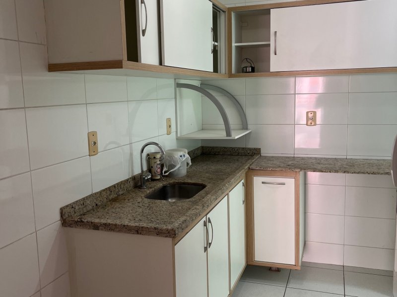 Apartamento à venda Parque Turf Club com 90m² e 2 quartos por R$ 309.999 - 132115243-cozinha.jpg