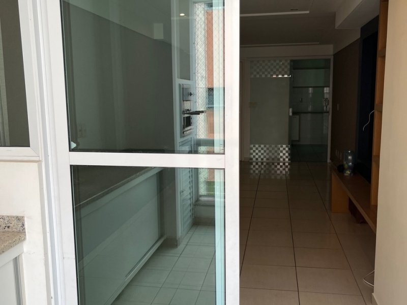 Apartamento à venda Parque Turf Club com 90m² e 2 quartos por R$ 309.999 - 1723575007-vista-sala-da-varanda.jpg