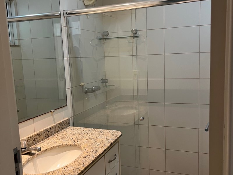 Apartamento à venda Parque Turf Club com 90m² e 2 quartos por R$ 309.999 - 442164340-banheiro-social.jpg