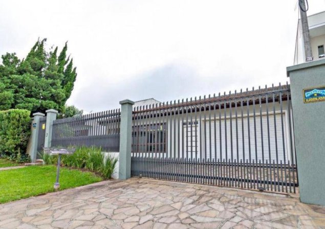 imóvel com 475m²
