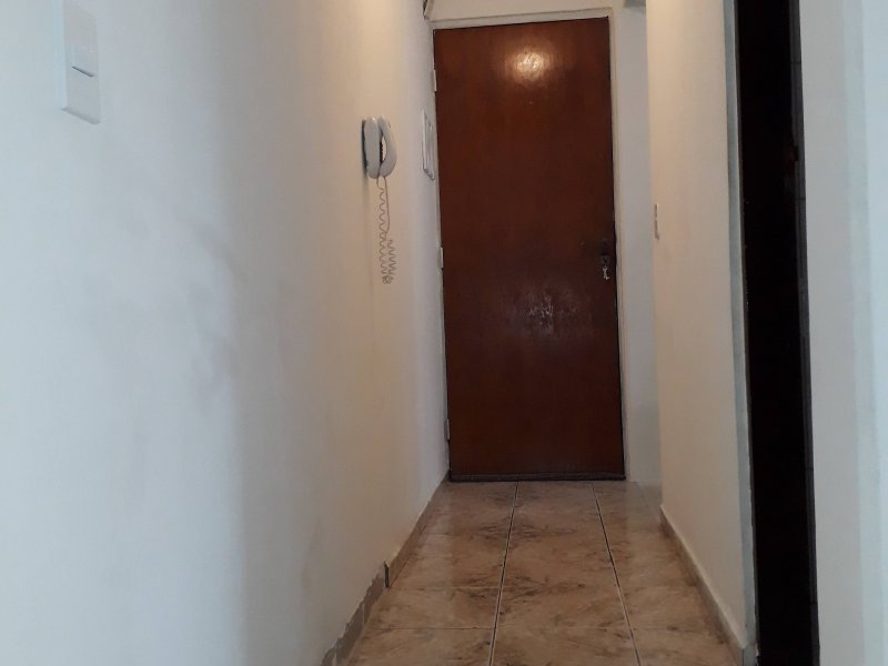 Apartamento à venda Jardim Pedra Branca com 54m² e 2 quartos por R$ 149.999 - 1171781032-corredor.jpg