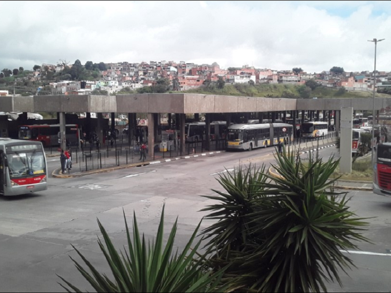 Apartamento à venda Jardim Pedra Branca com 54m² e 2 quartos por R$ 149.999 - 426981158-terminal-onibus.png