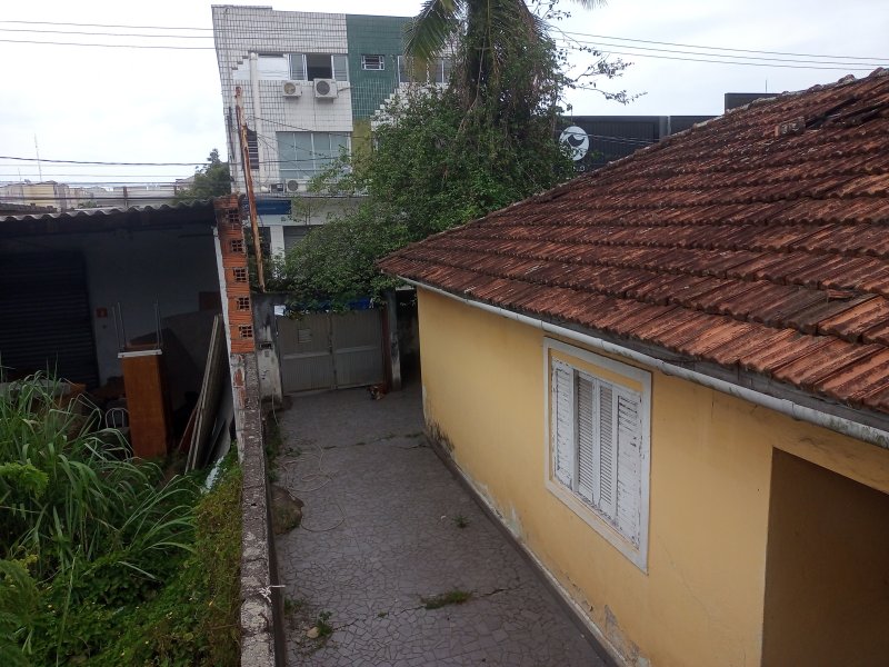 Terreno à venda Boqueirão com 435m² e 1 quarto por R$ 700.000 - 1545997266-img-20211201-093043-247.jpg