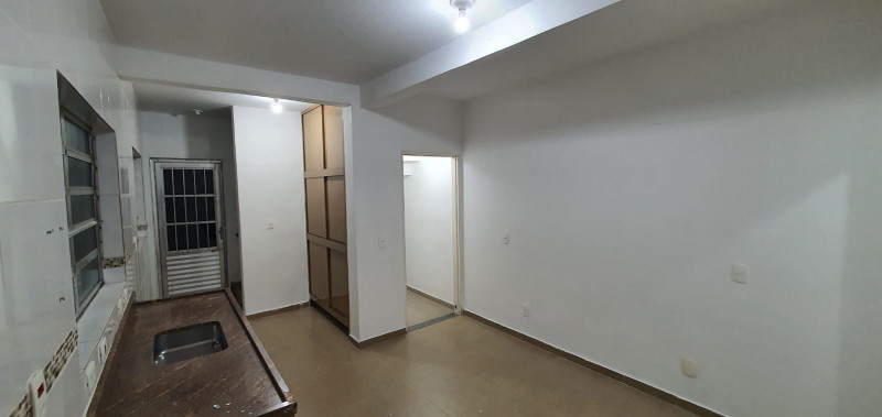 Casa à venda Jardim São Carlos (Zona Leste) com 125m² e 3 quartos por R$ 470.000 - 1869621898-whatsapp-image-2023-04-11-at-00.jpeg