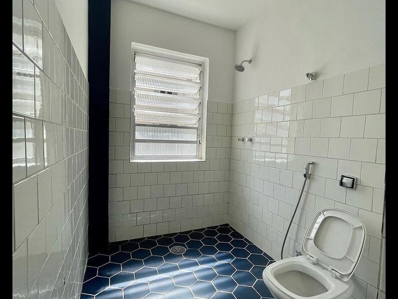Apartamento à venda Bela Vista com 127m² e 2 quartos por R$ 820.000 - 1237038504-banheiro.jpeg