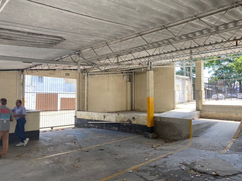 Terreno para alugar Jardim São Dimas com 1267m² e 1 quarto por R$ 25.000 - 1498445191-photo-2021-12-01-14-47-46-11.jpg