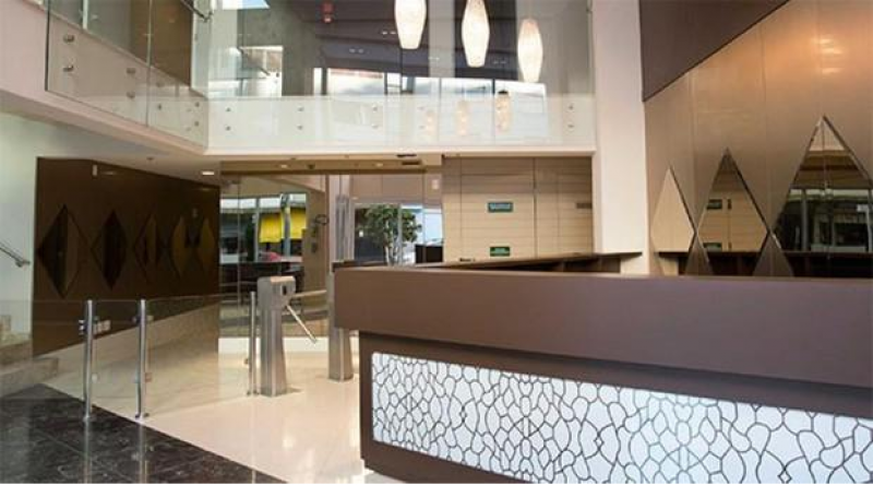 Comercial à venda Santa Teresinha com 30m² e 1 quarto por R$ 300.000 - 1463930652-f.png