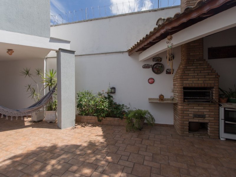 Casa à venda Engenheiro Goulart com 230m² e 3 quartos por R$ 720.000 - 62148799-inbound1670128225436198345.jpg