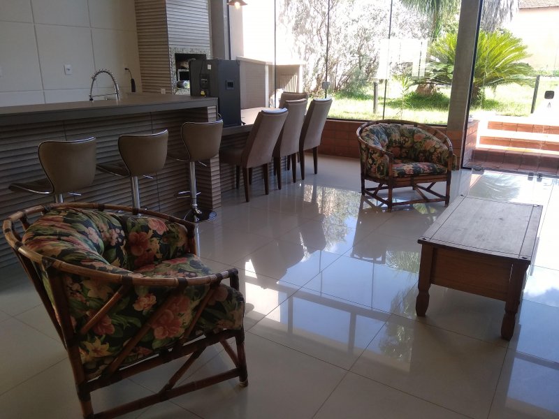 Casa à venda Centro com 350m² e 3 quartos por R$ 800.000 - 133553476-img-20211116-145648.jpg