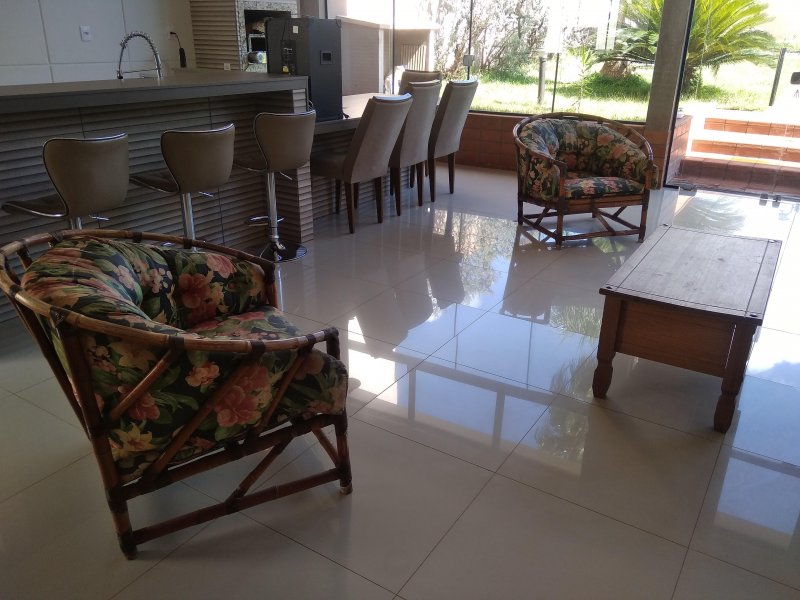 Casa à venda Centro com 350m² e 3 quartos por R$ 800.000 - 1443450795-img-20211116-145651.jpg