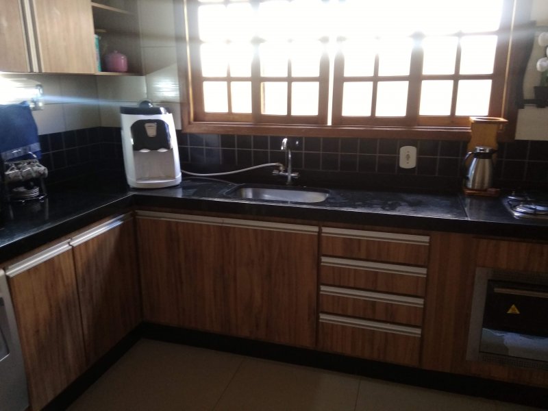 Casa à venda Centro com 350m² e 3 quartos por R$ 800.000 - 807923441-img-20211116-105122.jpg