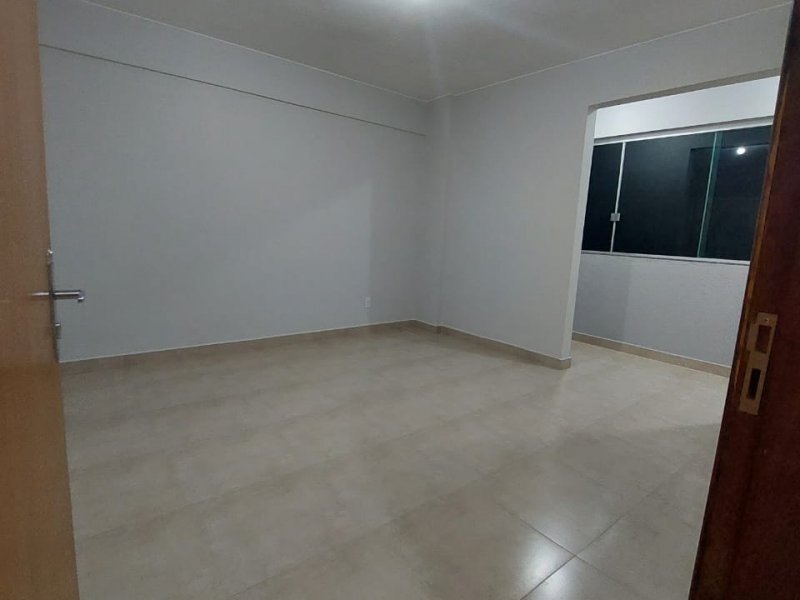 Apartamento à venda Guará II com 70m² e 1 quarto por R$ 200.000 - 445073384-inbound4164594604011025629.jpg