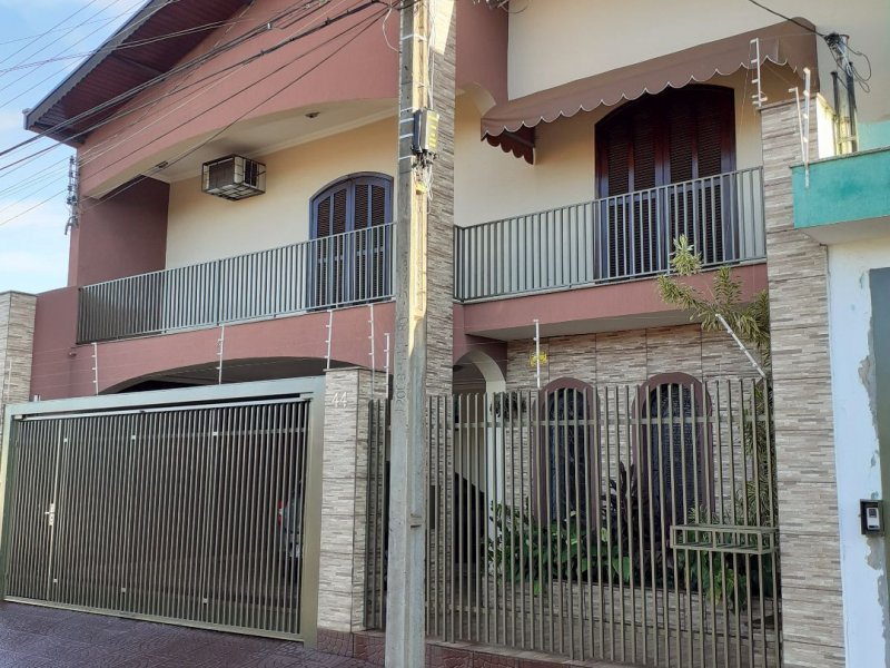 Casa à venda Vila Oriental com 250m² e 4 quartos por R$ 480.000 - 1436616674-inbound4974274744851745109.jpg