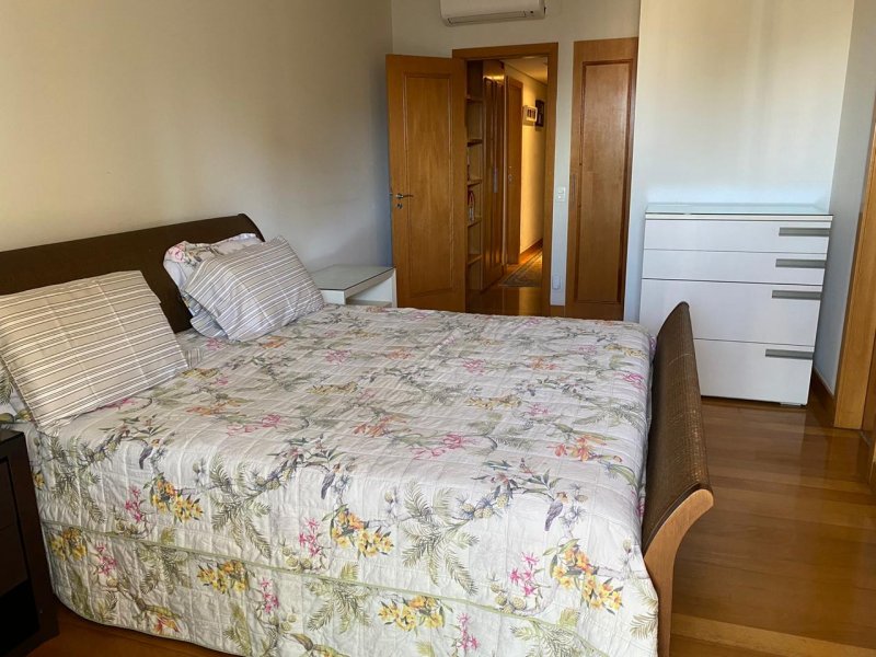 Apartamento à venda Funcionários com 180m² e 4 quartos por R$ 2.500.000 - 183045720-vila-pisani-suite-master-2.jpeg