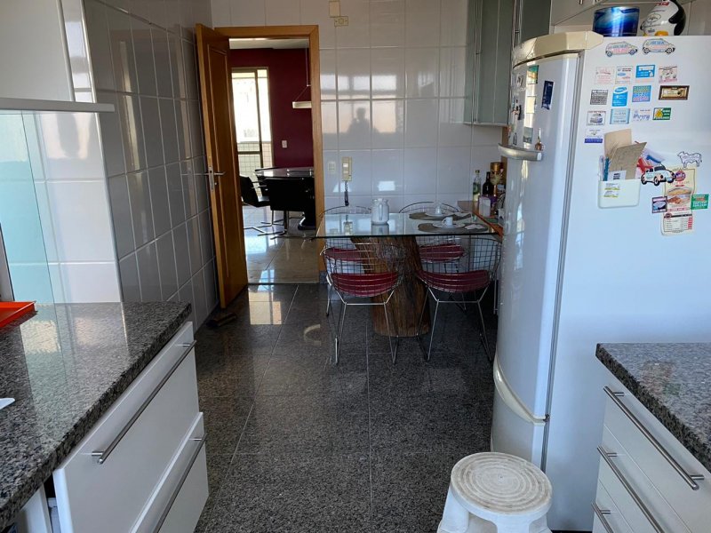 Apartamento à venda Funcionários com 180m² e 4 quartos por R$ 2.500.000 - 996859630-vila-pisani-cozinha-3.jpeg