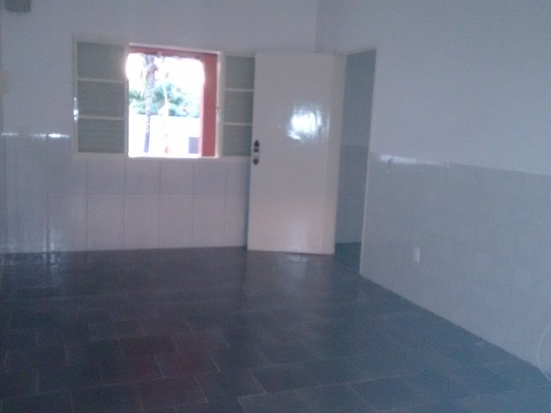 Casa à venda Bandeirantes com 220m² e 2 quartos por R$ 390.000 - 1139099078-5aed59ed-bfe4-470c-8172-62fbba0e025b.jpeg