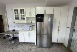 Casa à venda Jardim Virgínia com 398m² - 5 dormitórios -  vagas - R$ 1.800.000 - cozinha-airbnb.jpeg