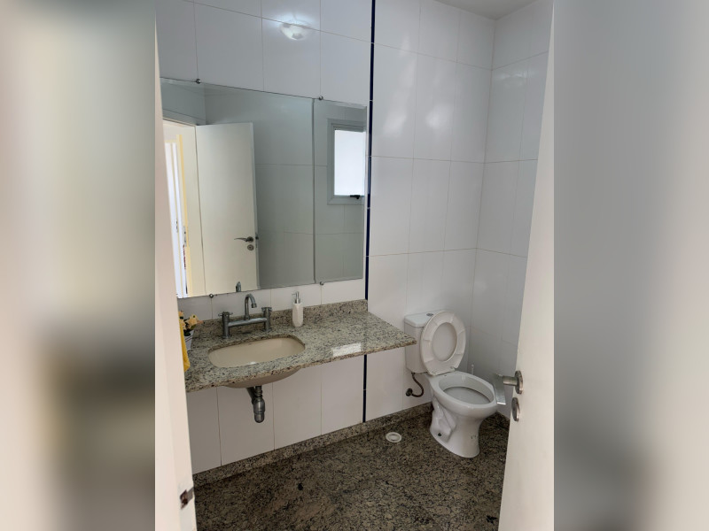 Casa à venda Jardim Virgínia com 398m² e 5 quartos por R$ 1.800.000 - banheiro-social-airbnb.jpeg
