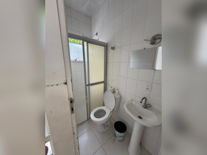 Casa à venda Jardim Virgínia com 398m² e 5 quartos por R$ 1.800.000 - banheiro-suite-5-airbnb.jpeg