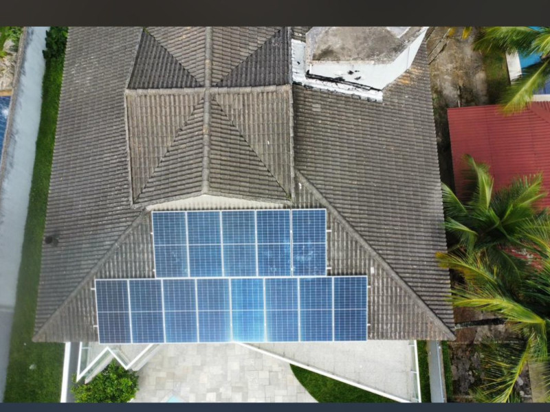 Casa à venda Jardim Virgínia com 398m² e 5 quartos por R$ 1.800.000 - energia-solar-e-caixa-dagua-alvenaria-de-grande-capacidade.jpeg
