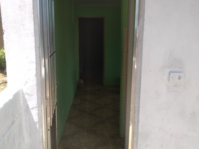 Casa à venda Centro com 250m² e 1 quarto por R$ 55.000 - 267669454-img-20211212-104758029.jpg