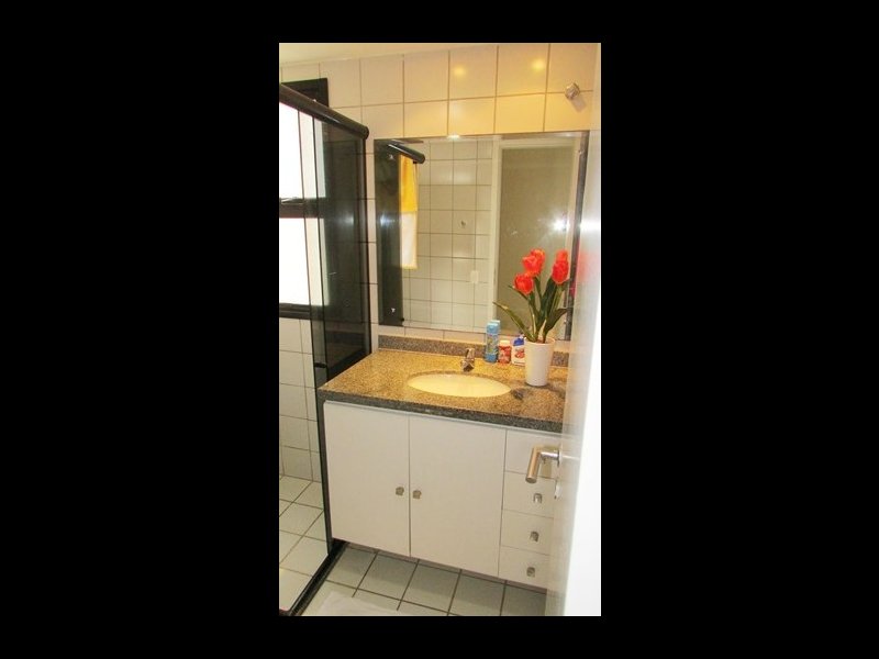 Apartamento à venda Nova Parnamirim com 72m² e 3 quartos por R$ 285.000 - 1937907001-11-banheiro-social-3.jpg