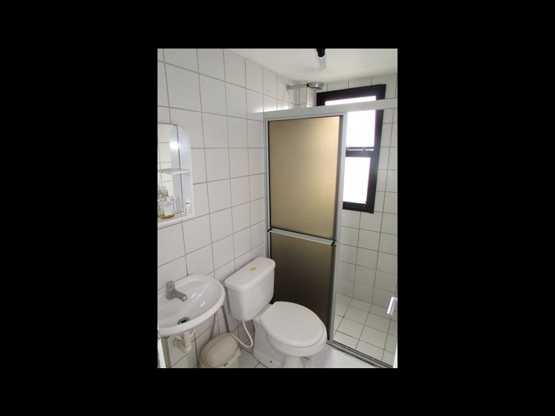 Apartamento à venda Nova Parnamirim com 72m² e 3 quartos por R$ 285.000 - 559852609-22-banheiro-empregada-3.jpg